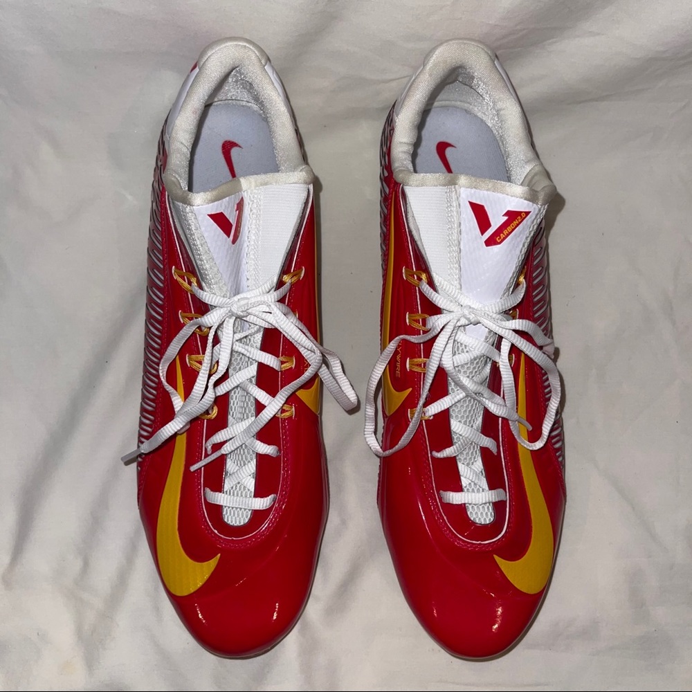 Nike Vapor Carbon 2.0 Flywire Football Cleats